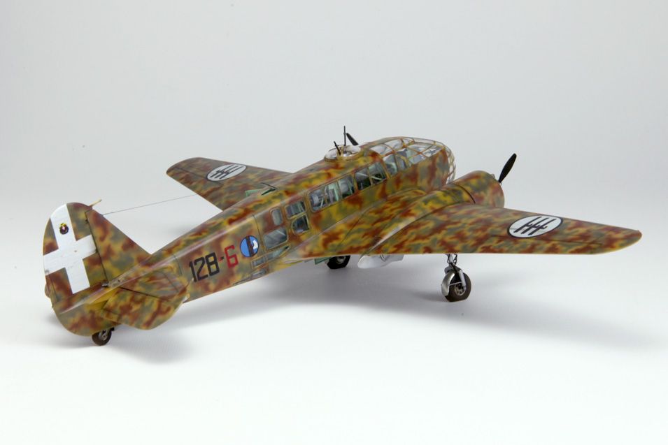 Caproni Ca.311, Special Hobby 1/72 - Ready for Inspection